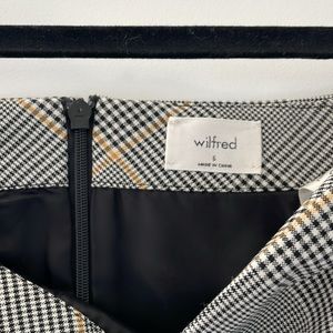 Wilfred Classic Mini Skirt